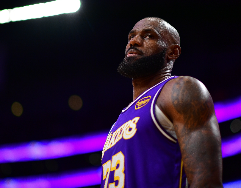 世界杯直播app下载入口-湖人117-135黄蜂 球员评价:2人优秀,2人及格,5人低迷