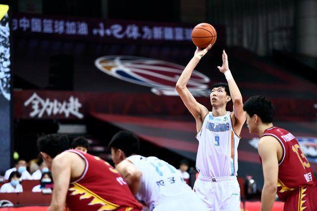 1631023035409079851.jpg 世界杯手机观看平台-【夜读】搞完球员搞教练?巴萨董事会刷存在感