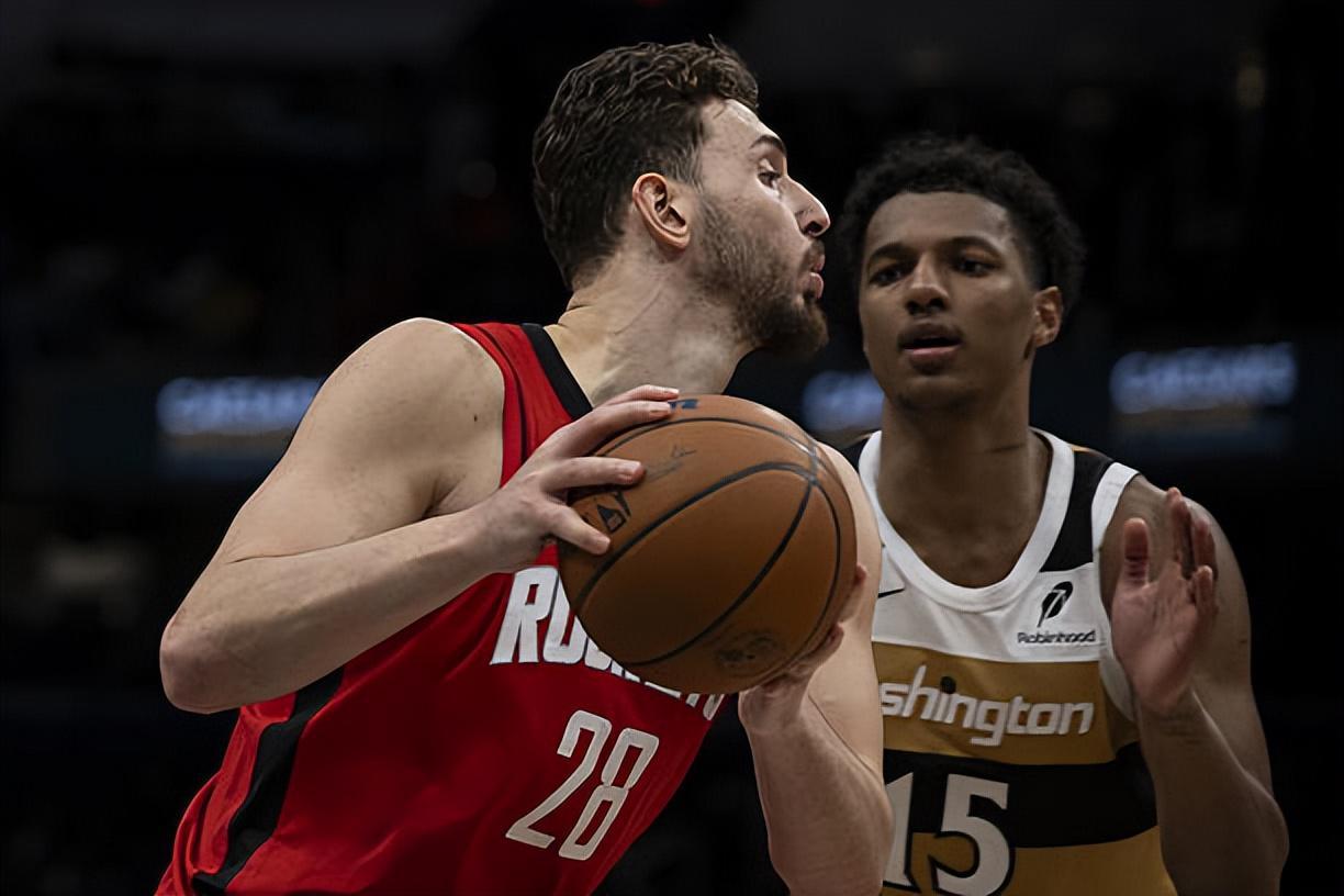 世界杯高清直播地址-个人能力有目共睹，只是火箭内线支柱经常打得很不舒服？